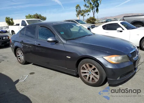 2007 BMW 328 I Sulev z USA, uszkodzony, nr VIN WBAVC53587FZ76808